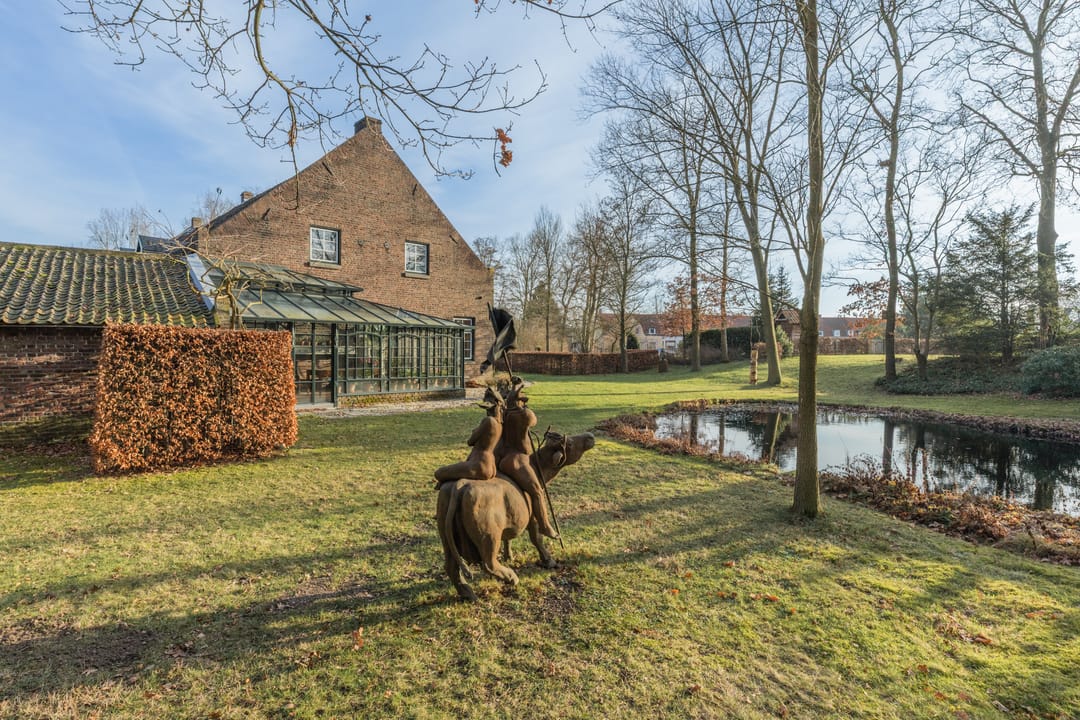 Foto 76 van Bakenbosweg 10