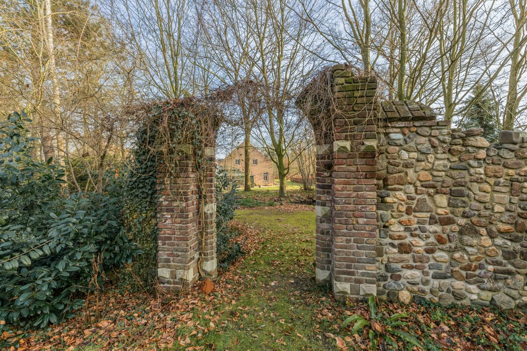 Foto 86 van Bakenbosweg 10