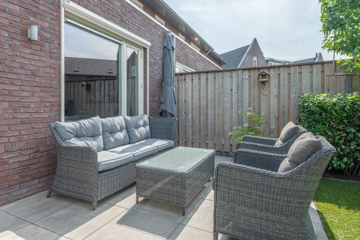 Photo 36 of Zijdehoenderlaan 86