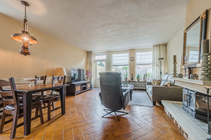 Foto 12 van Koraal 41