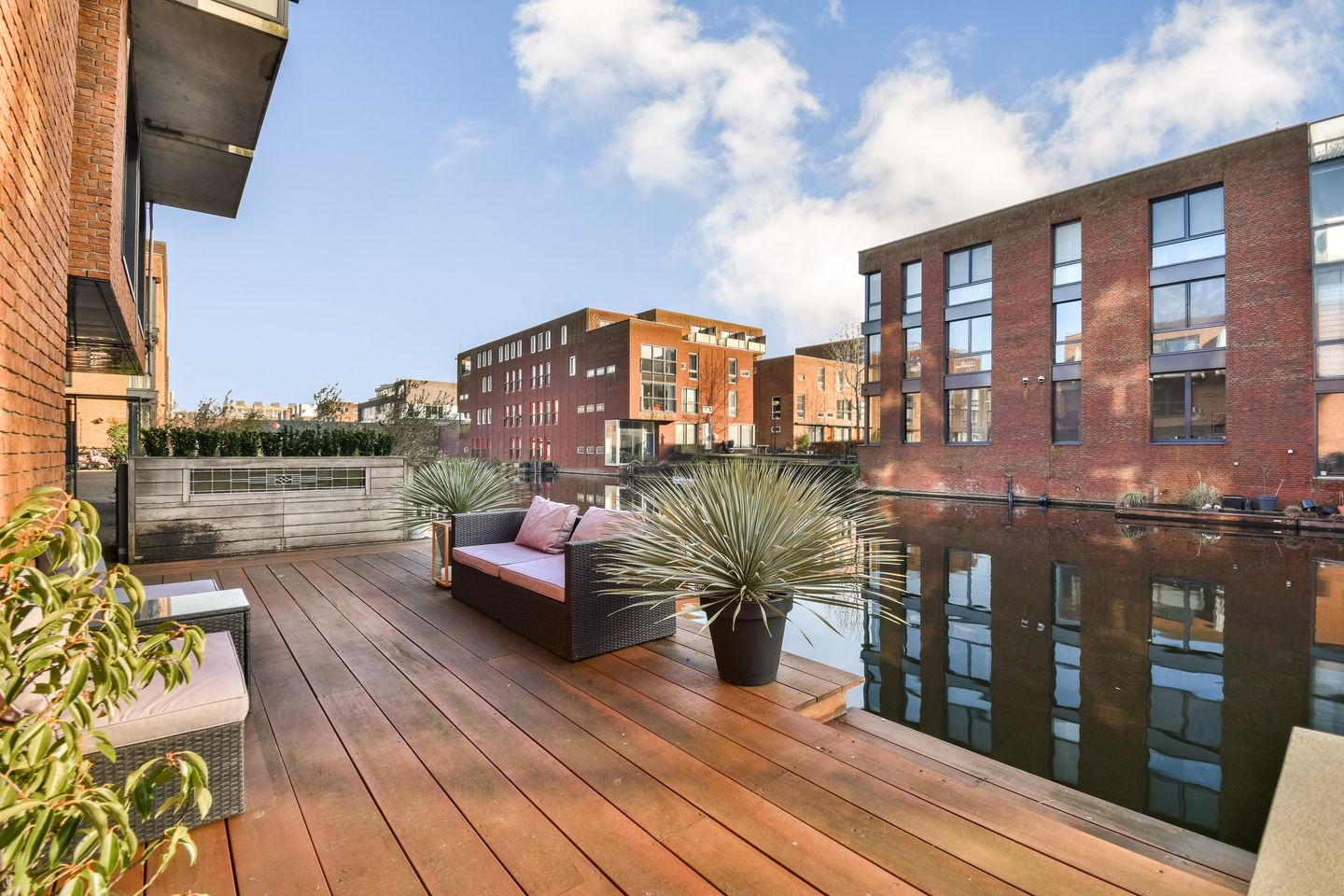 Photo 5 of Nicolaas Hennemanhof 16