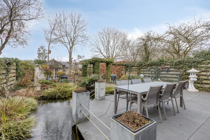 Photo 35 of Raaimoeren 63