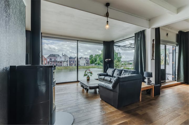 Foto 15 van Dorpsstraat 6