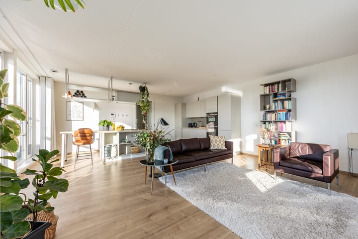 Foto 11 van Galileistate 91