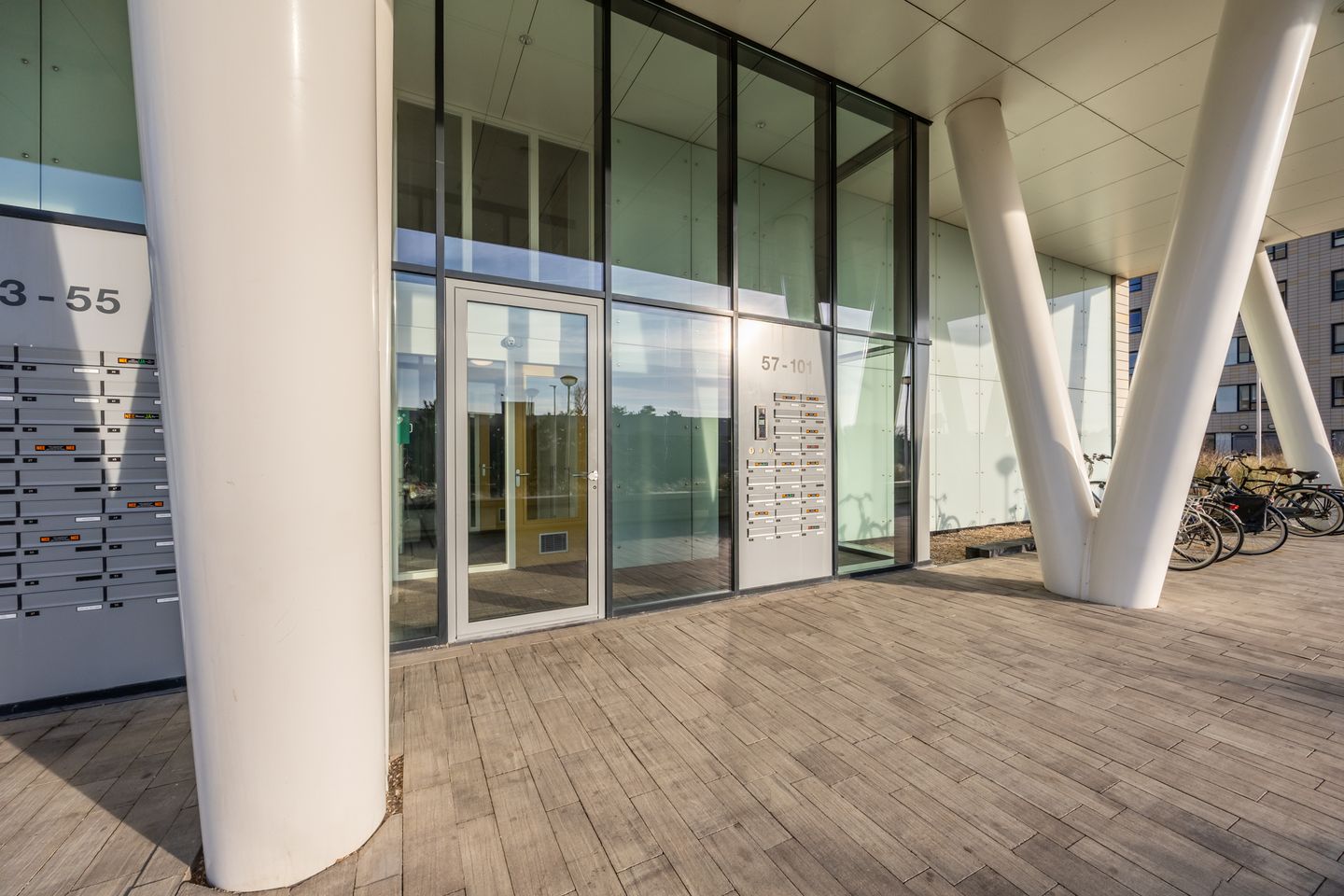 Foto 34 van Galileistate 91