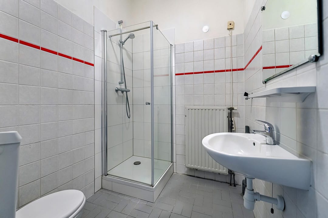 Photo 11 of Raadhuisstraat 9-A