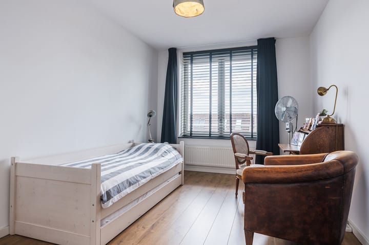 Photo 21 of Drechtdijk 5-B