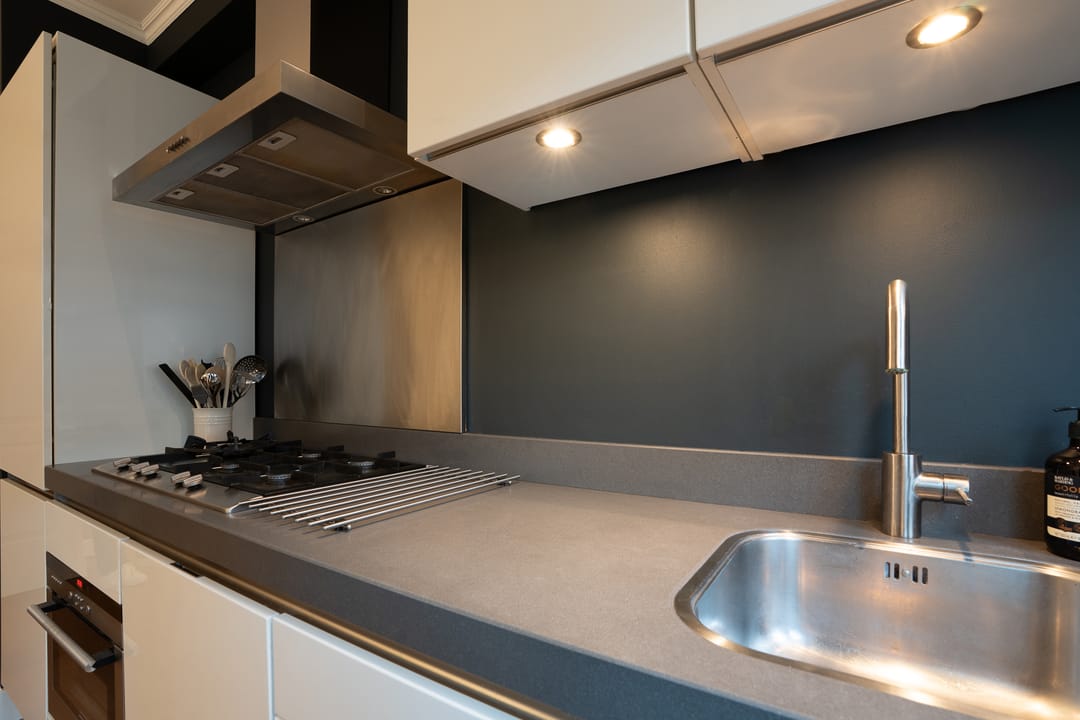 Photo 17 of Tweede Helmersstraat 41-1