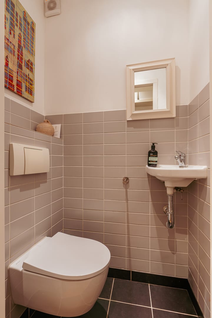 Photo 32 of Tweede Helmersstraat 41-1