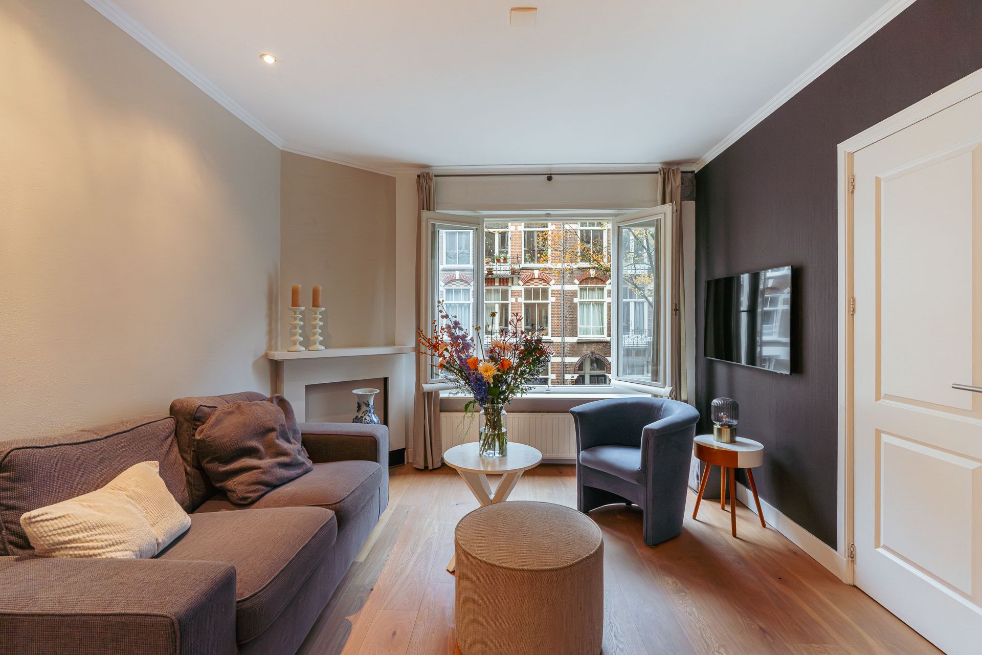 Photo 6 of Tweede Helmersstraat 41-1