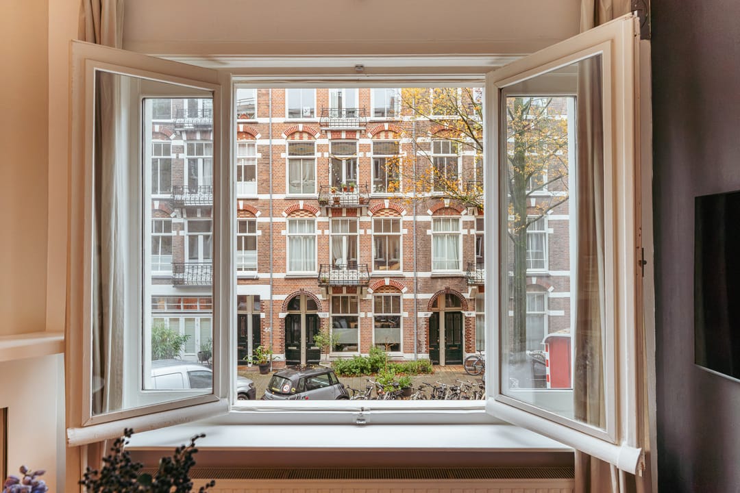 Photo 23 of Tweede Helmersstraat 41-1