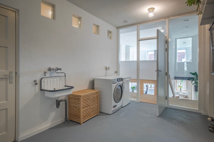 Foto 44 van Veluwestraat 1-A