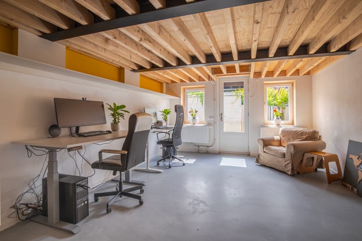 Foto 50 van Veluwestraat 1-A