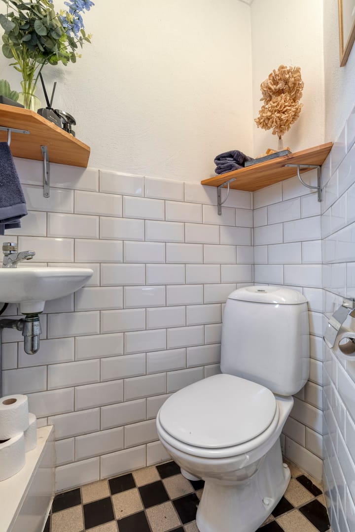 Photo 23 of Kamperfoeliestraat 3