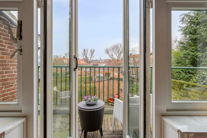 Photo 28 of Kamperfoeliestraat 3