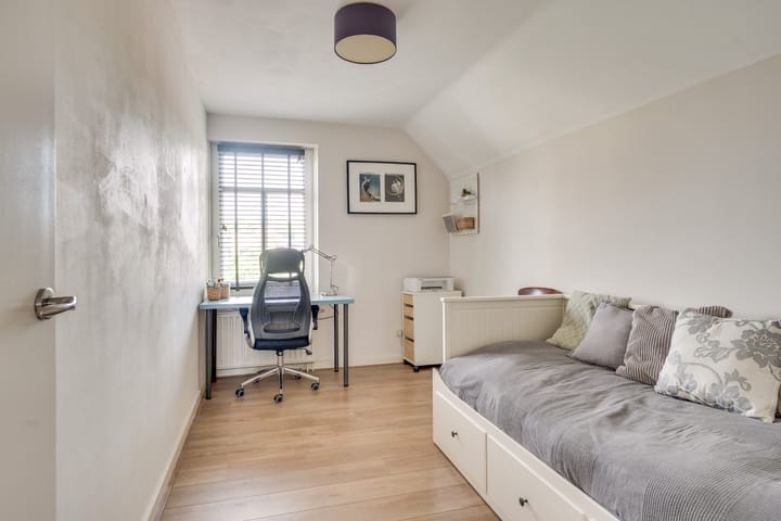 Photo 40 of Dekanijstraat 5