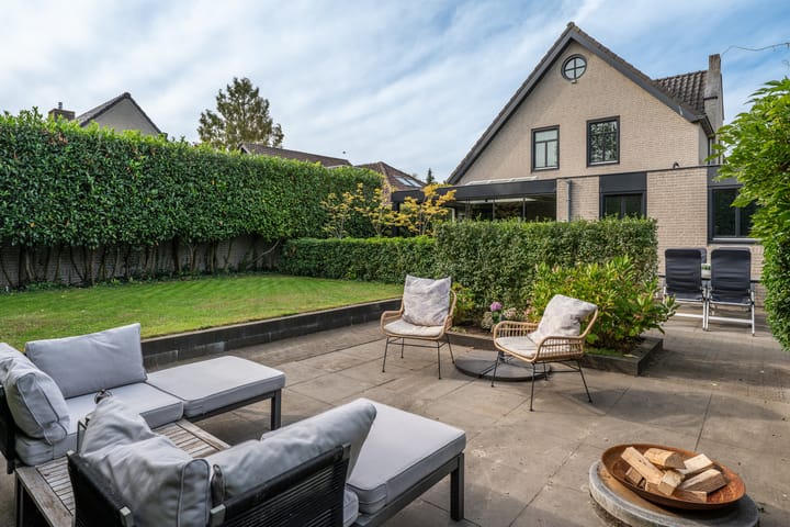 Photo 4 of Dekanijstraat 5