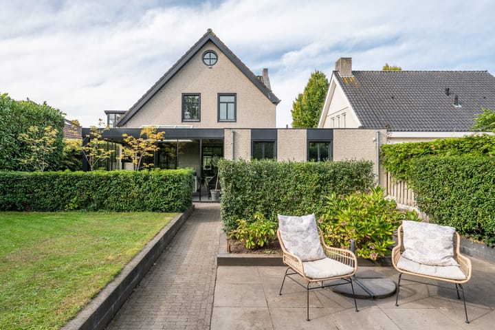 Photo 55 of Dekanijstraat 5