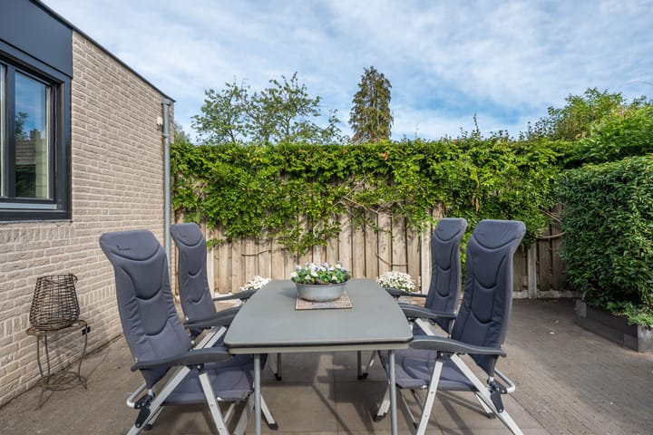 Photo 58 of Dekanijstraat 5