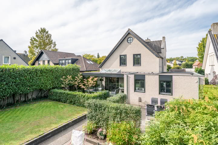 Photo 65 of Dekanijstraat 5