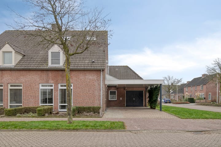 Foto 10 van Buitenweg 2