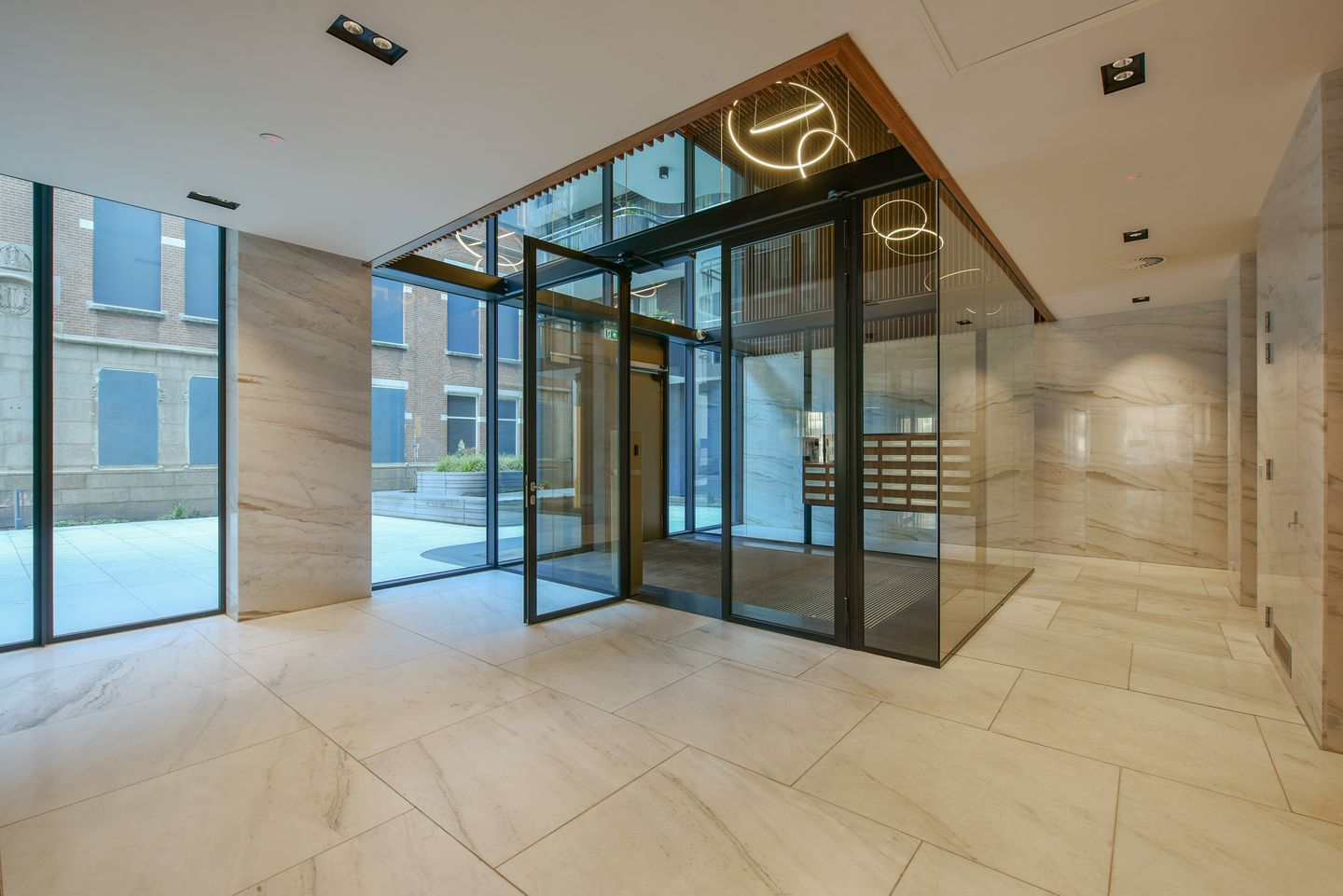 Foto 49 van Pieter de Hoochstraat 11-F4