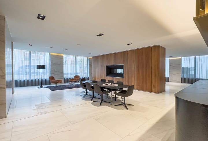 Foto 52 van Pieter de Hoochstraat 11-F4