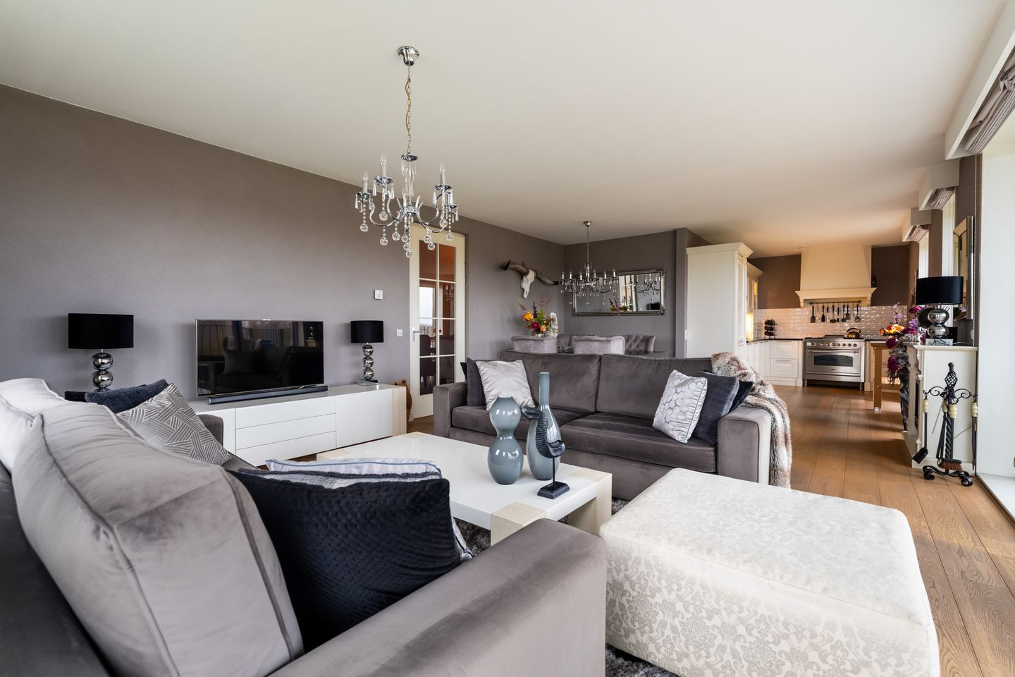 Foto 14 van van Maanenstraat 94