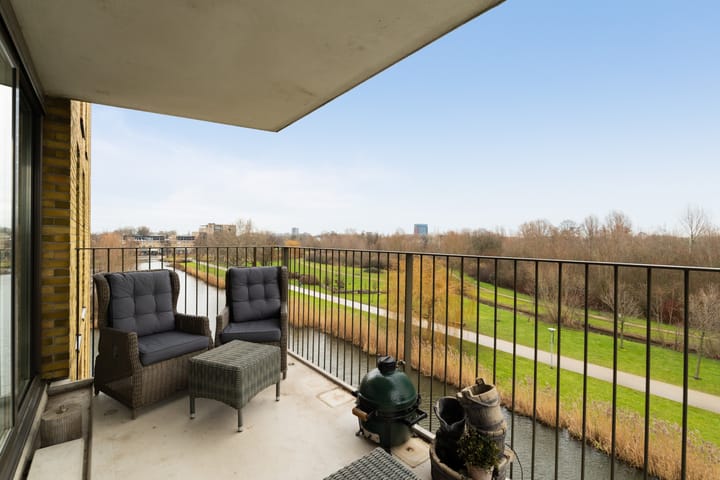 Photo 20 of van Maanenstraat 94