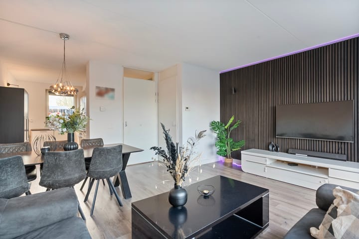 Foto 11 van Stekelbaars 76