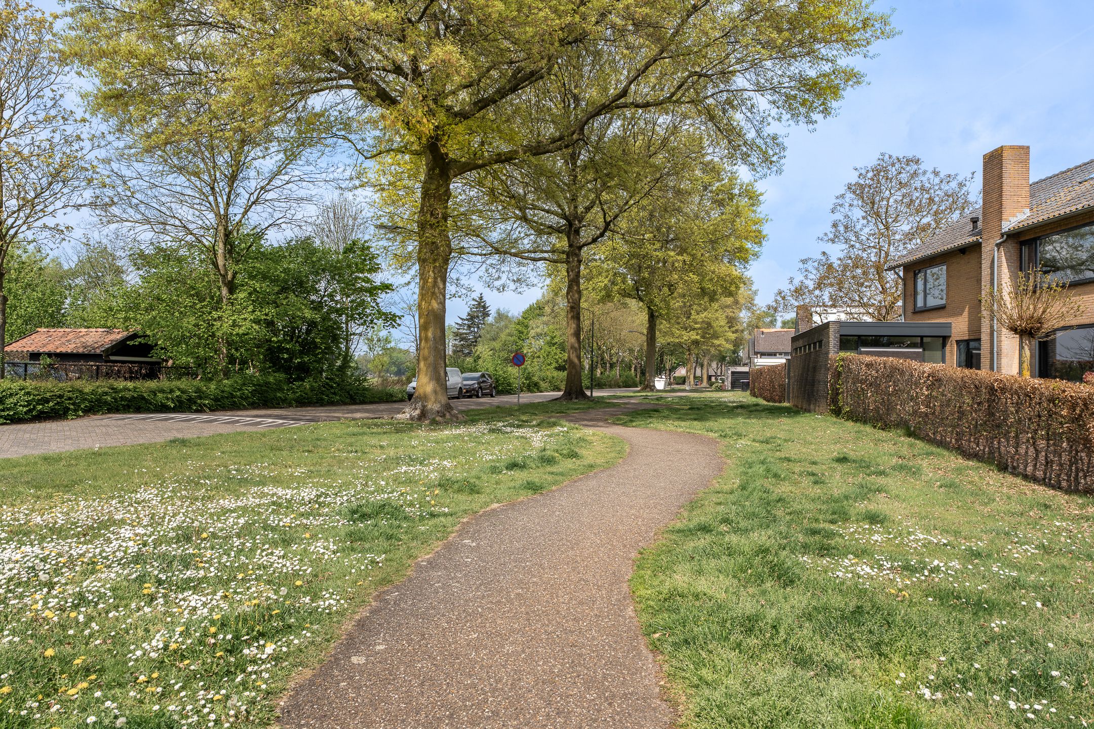 Photo 3 of Heuvelstraat 64