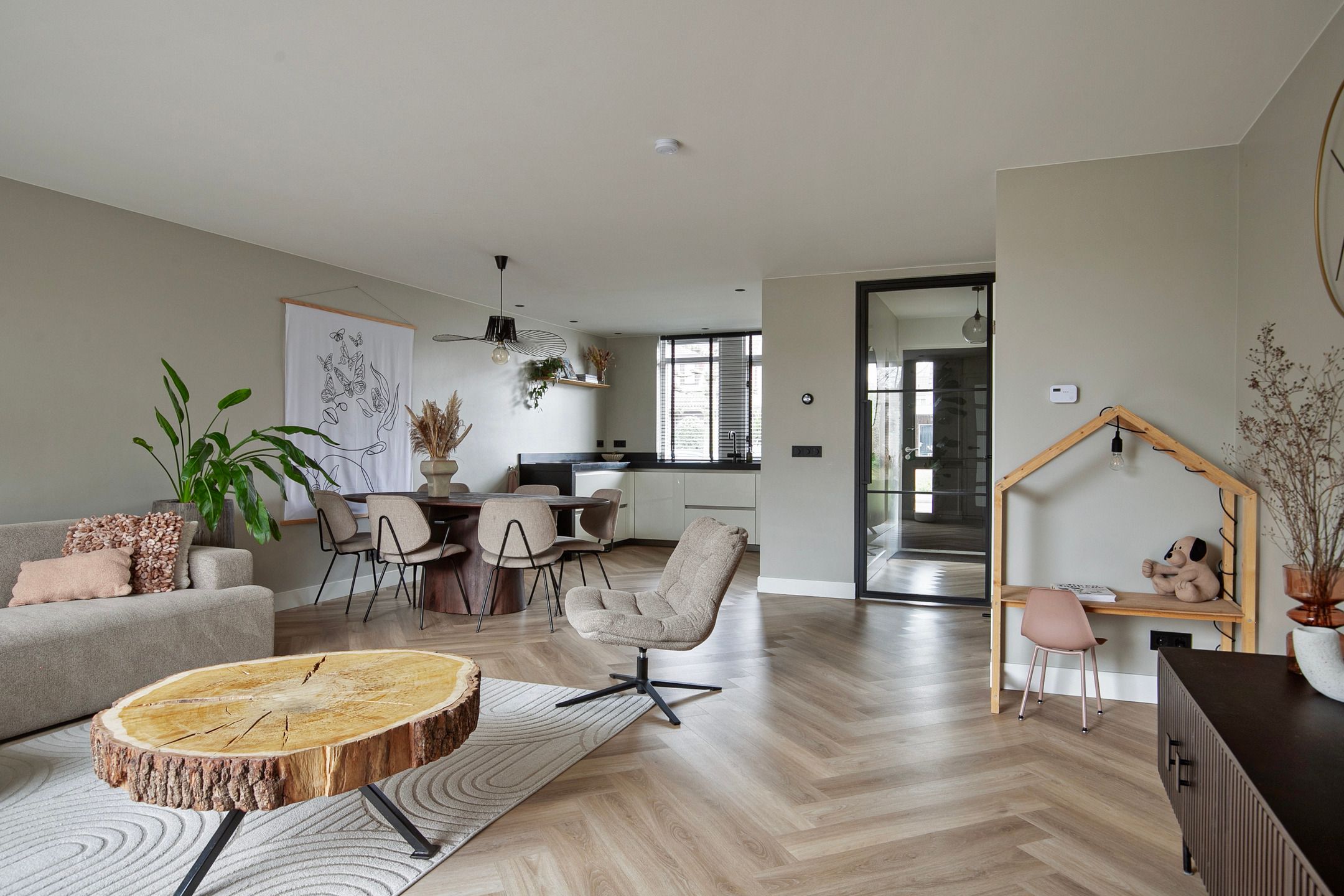 Foto 9 van Lange Voren 74