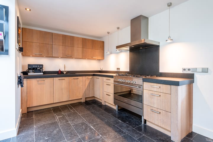 Foto 13 van Heuvelstraat 64