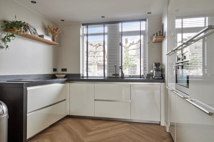 Foto 14 van Lange Voren 74