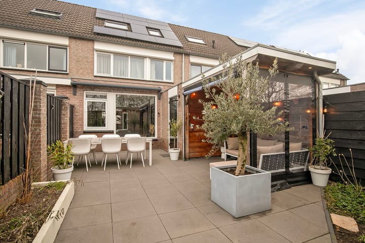 Foto 35 van Lange Voren 74