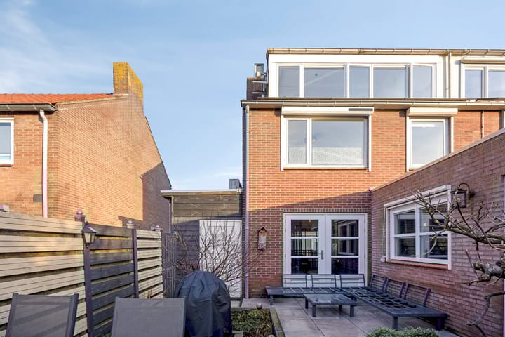 Foto 30 van Oranjestraat 22