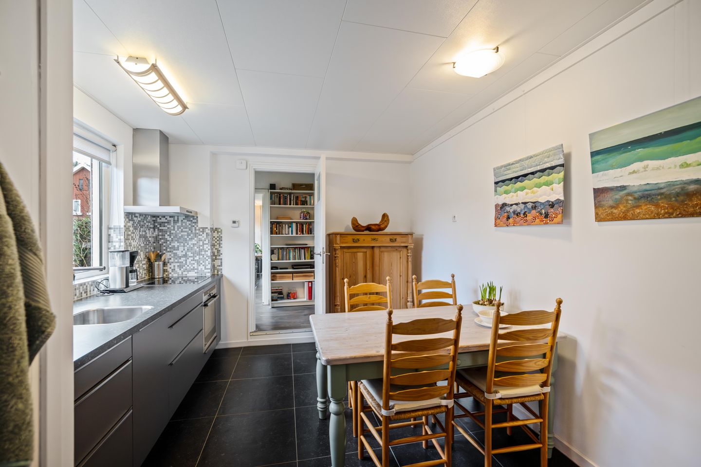 Foto 14 van Burg v Roijenstr Oost 204