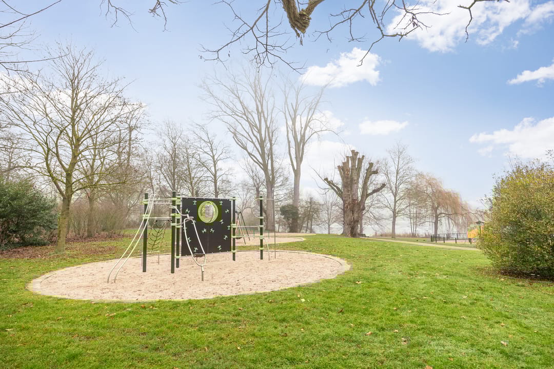 Photo 31 of van Berckelstraat 5