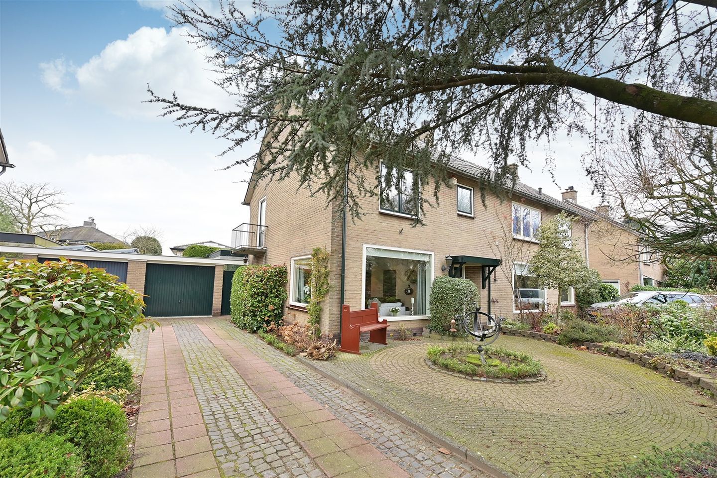 Foto 1 van Rading 102