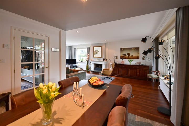 Foto 5 van Rading 102