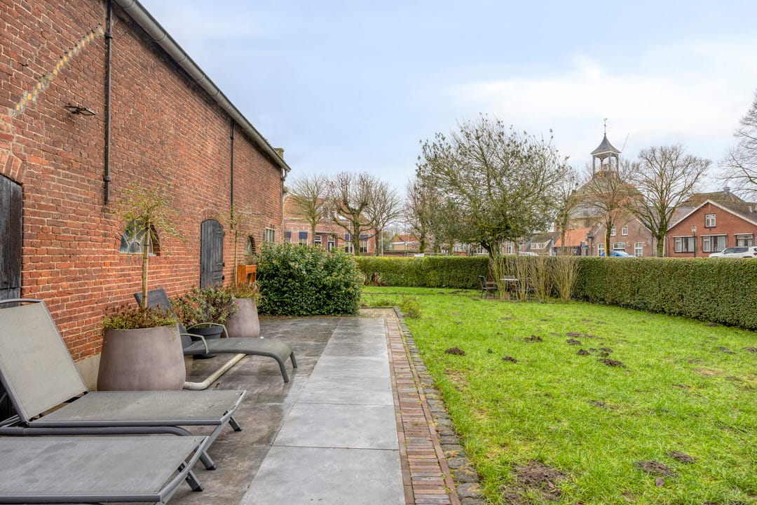 Photo 37 of Havenstraat 1