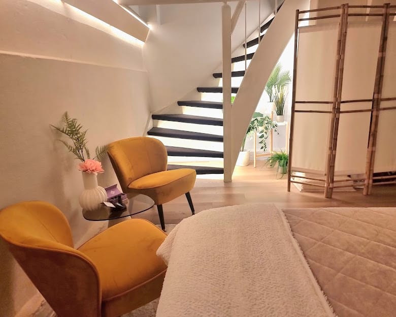 Bekijk foto 2 van Statenplein 21