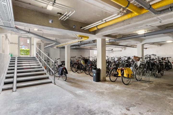 Photo 41 of Westerkade 2-305