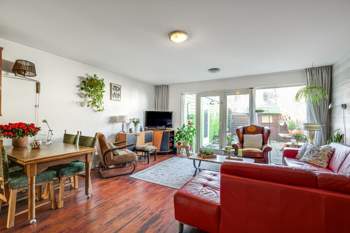 Photo 2 of Pleviersingel 6