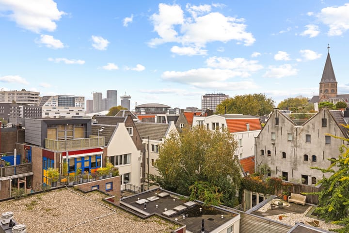 Foto 12 van Haarlemmerdijk 30-4