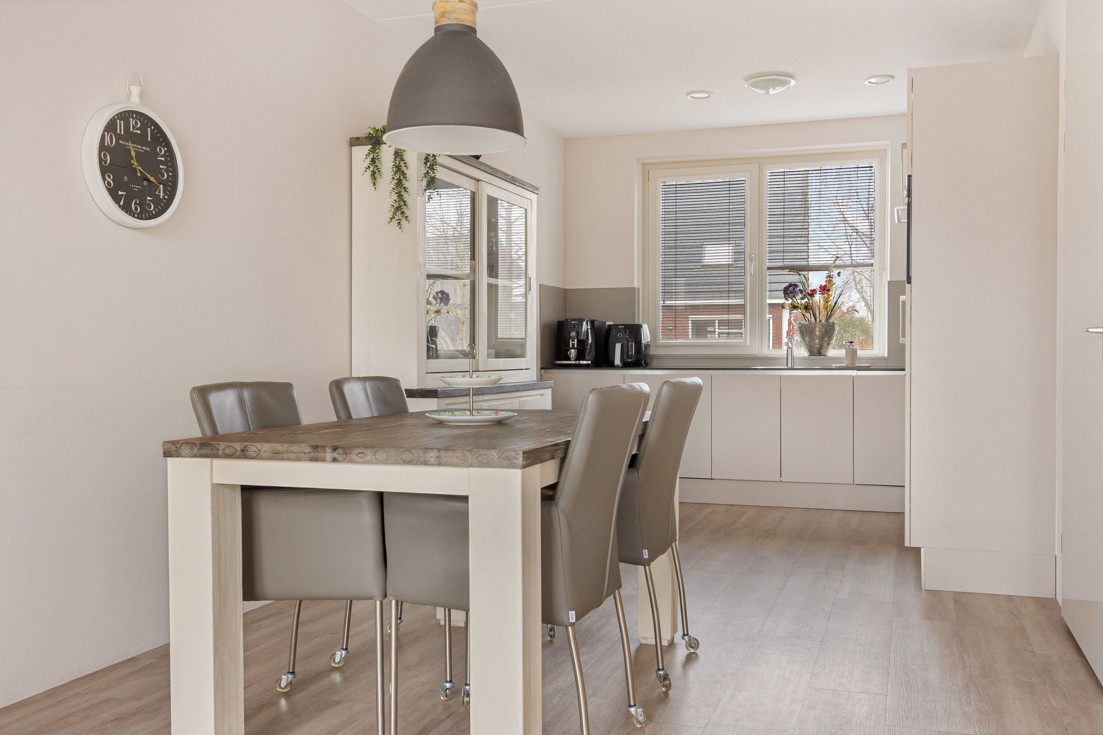 Foto 12 van Pastorielaan 68