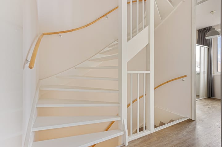 Photo 18 of Pastorielaan 68