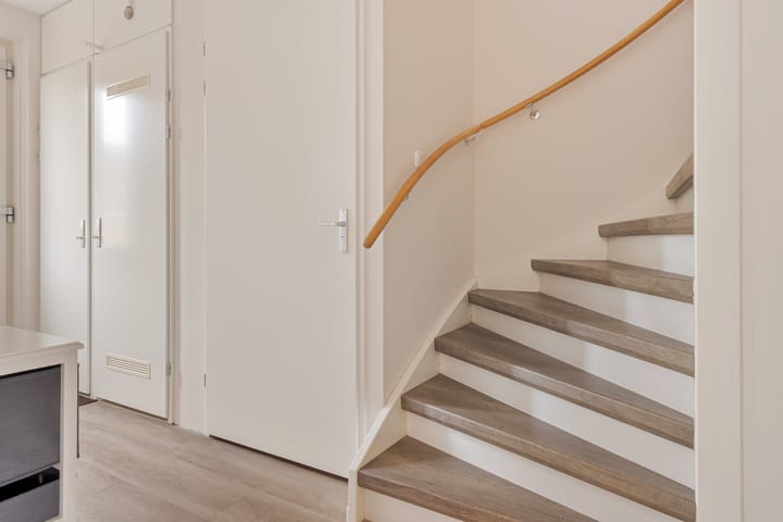 Photo 8 of Pastorielaan 68