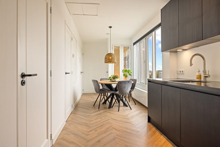 Foto 15 van Haarlemmerdijk 30-4