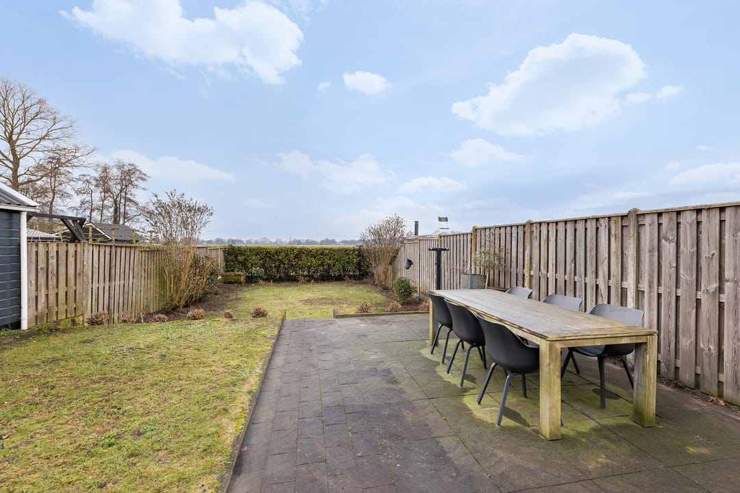 Photo 28 of Bovenheigraaf 118-A